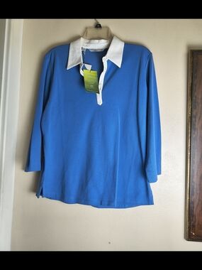 Blue and white Nwt cutter & Buck quarter sleeve polo shirt